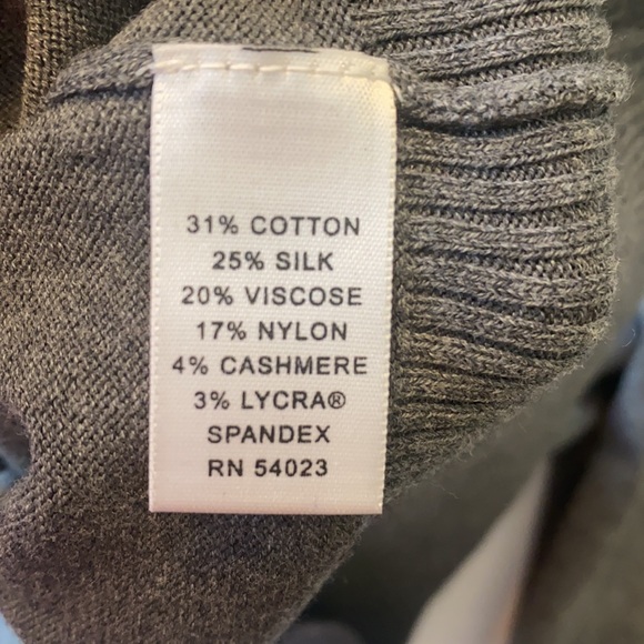 Class Gray Silk Cotton Cashmere Banana Republic Long Sleeve Sweater - Picture 6 of 6